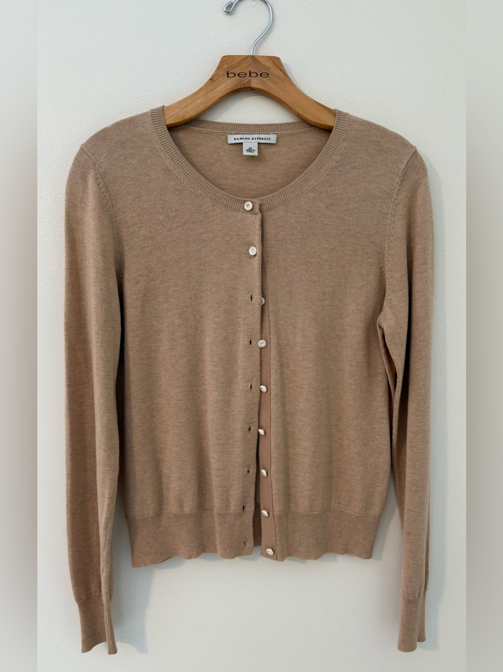 Banana Republic Lightweight Tan Silk Blend Cardigan Sz M